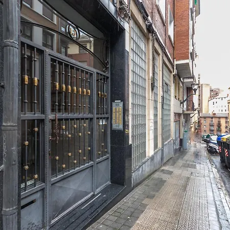 Apartment Amplio Y Acogedor Junto Al Ayuntamiento Bilbao