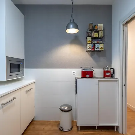 Amplio Y Acogedor Junto Al Ayuntamiento Bilbao